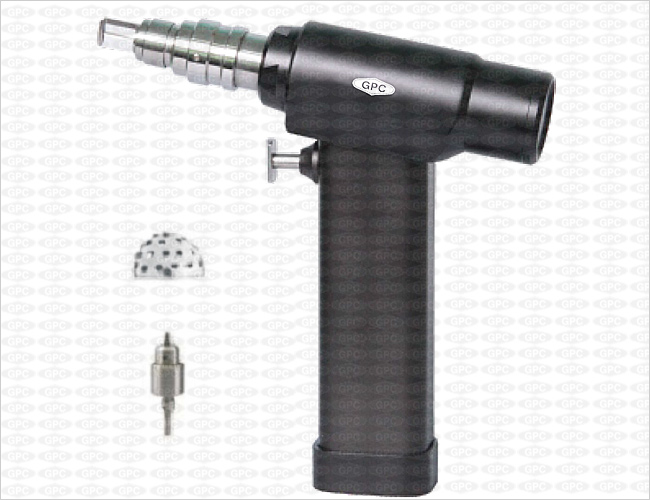 Moteur d'alésage pour acétabulum à double fonction et l'interface de type AO