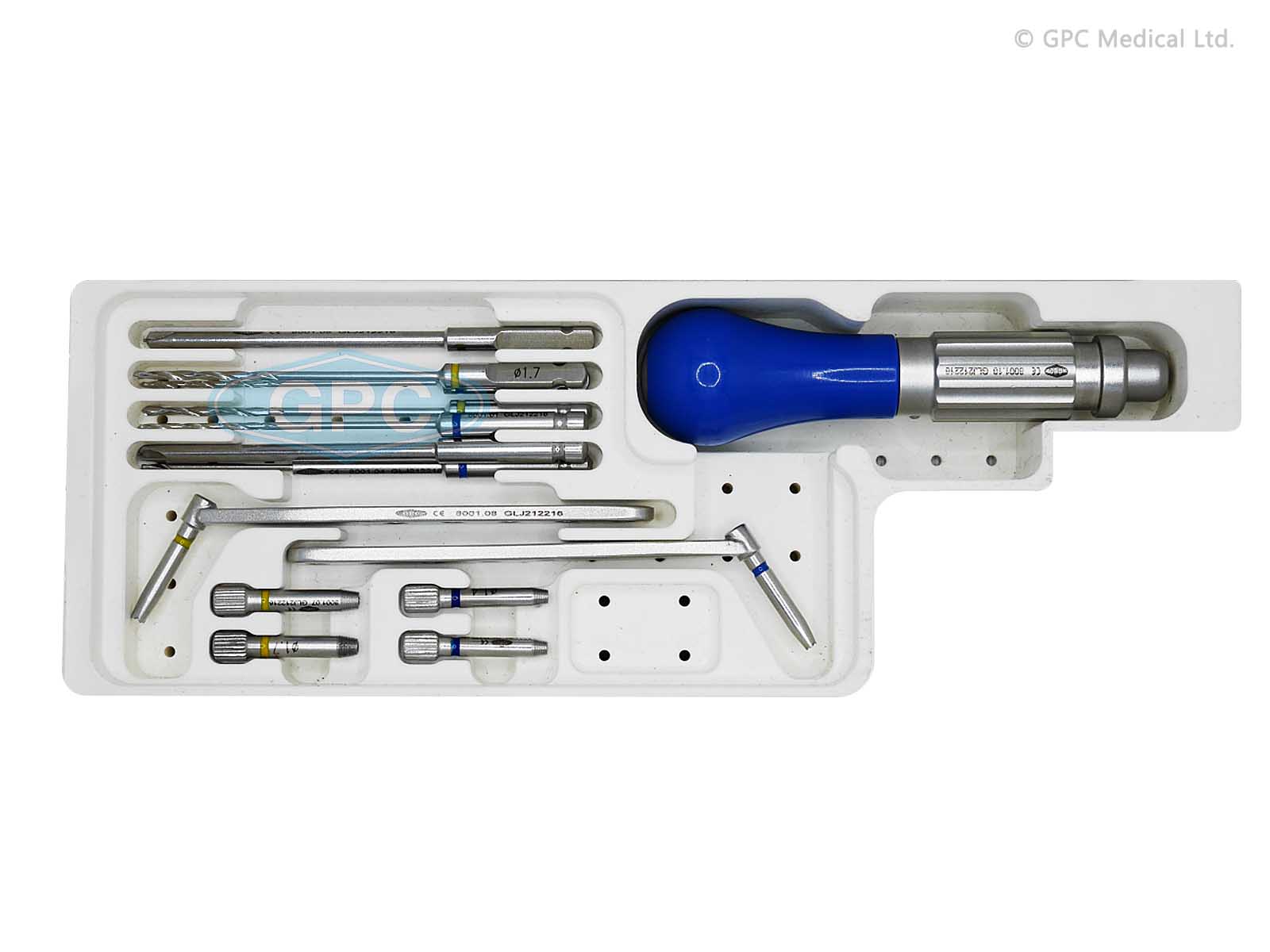 Jeu d’instruments de chirurgie cranio-maxillo-faciale 1.5 / 2.0 / 2.4 mm